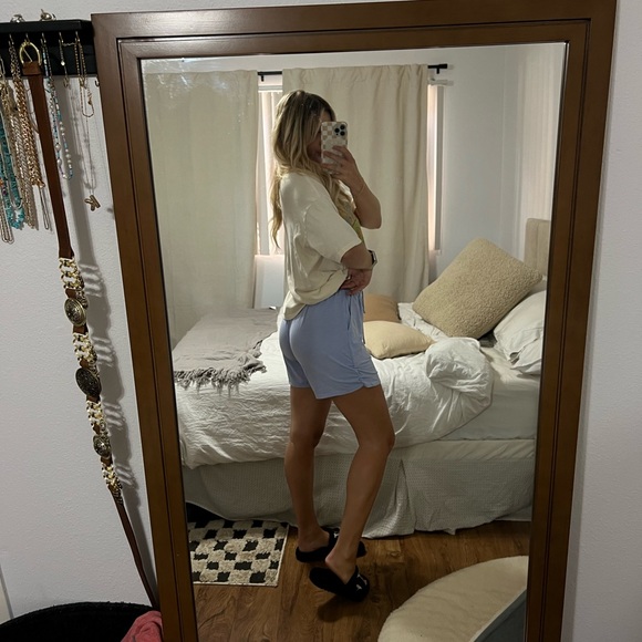 FREE PEOPLE short - Picture 7 of 12